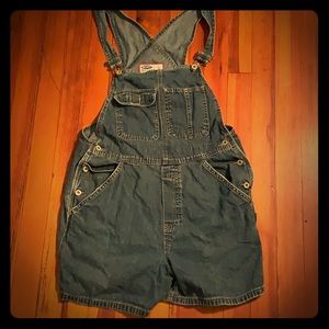 super cute vintage old navy short jean overalls